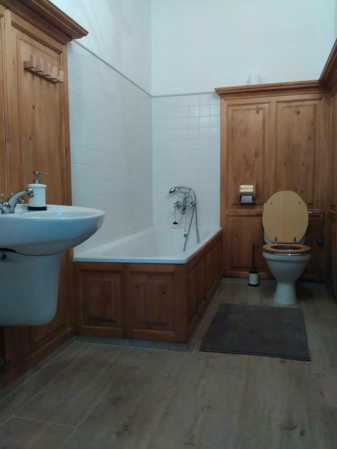 Bucicky Mlyn Hotel Rozdalovice Bagian luar foto