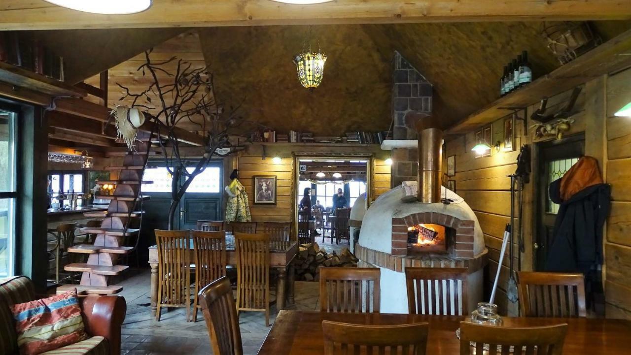 Bucicky Mlyn Hotel Rozdalovice Bagian luar foto